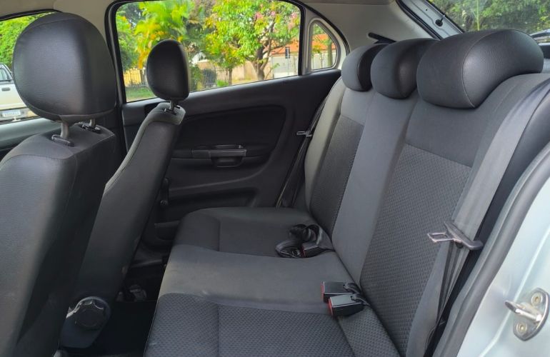 Volkswagen Gol 1.6 MSI (Flex) - Foto #4