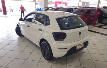 Volkswagen Polo 1.0 MPi Track - Foto #6