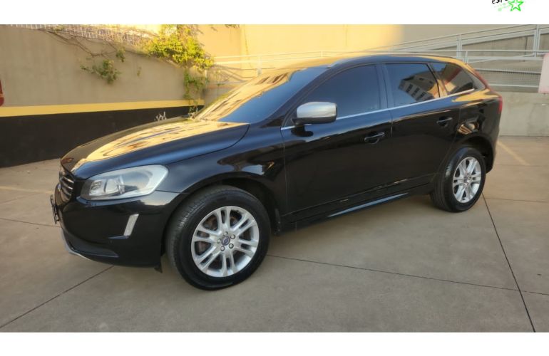 Volvo Xc60 2.0 T5 Momentum Gasolina 4p Automático - Foto #1