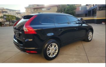 Volvo Xc60 2.0 T5 Momentum Gasolina 4p Automático - Foto #4