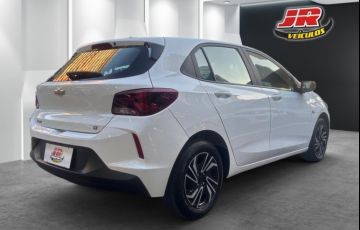 Chevrolet Onix 1.0 LT - Foto #3