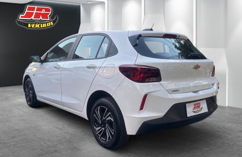 Chevrolet Onix 1.0 LT - Foto #4