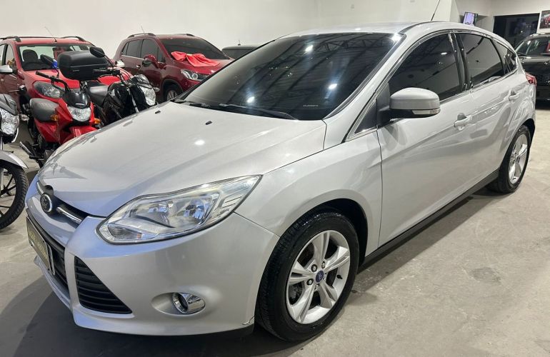 Ford Focus 1.6 S 16V Flex 4p Manual - Foto #1