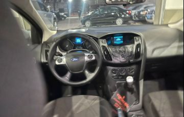 Ford Focus 1.6 S 16V Flex 4p Manual - Foto #6