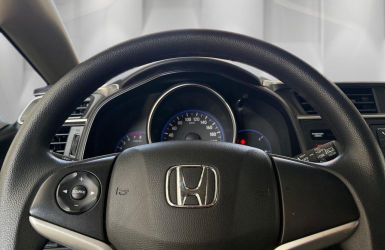 Honda Fit 1.5 LX 16v - Foto #8