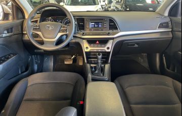 Hyundai Elantra 2.0 16v - Foto #6