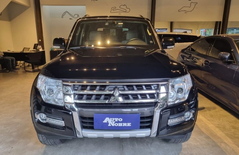 Mitsubishi Pajero Full 3.8 Hpe 4x4 V6 24v - Foto #2