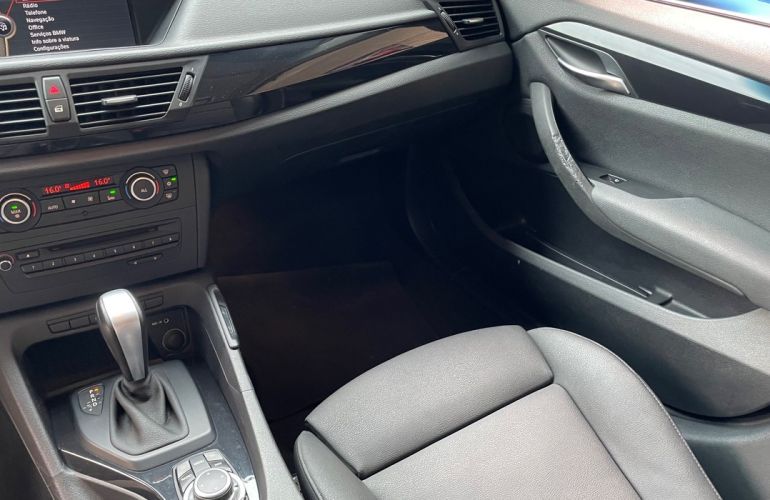 BMW X1 3.0 24V xDrive28i - Foto #9