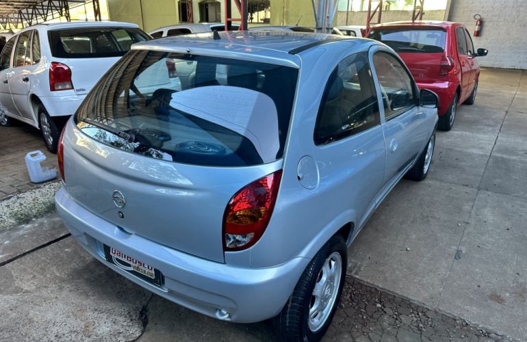 Chevrolet Celta 1.0 - Foto #6