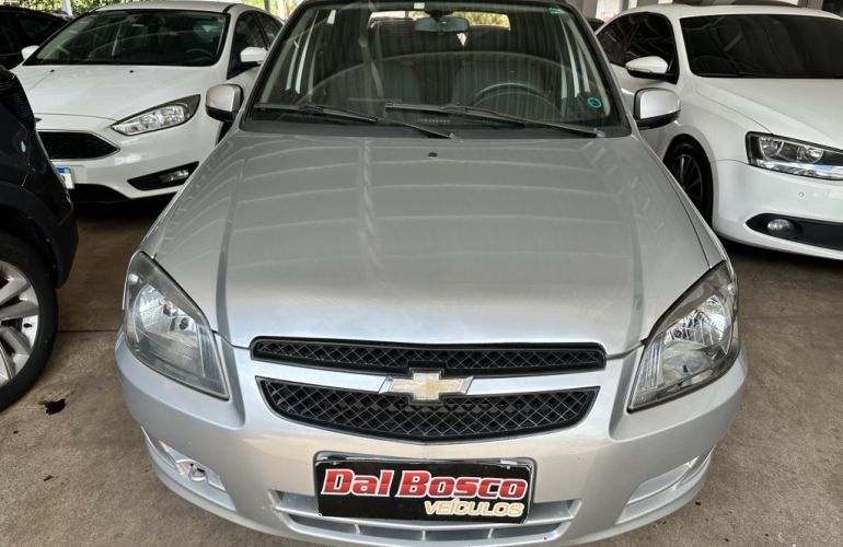 Chevrolet Celta LT 1.0 (Flex) - Foto #2