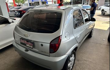 Chevrolet Celta LT 1.0 (Flex) - Foto #4