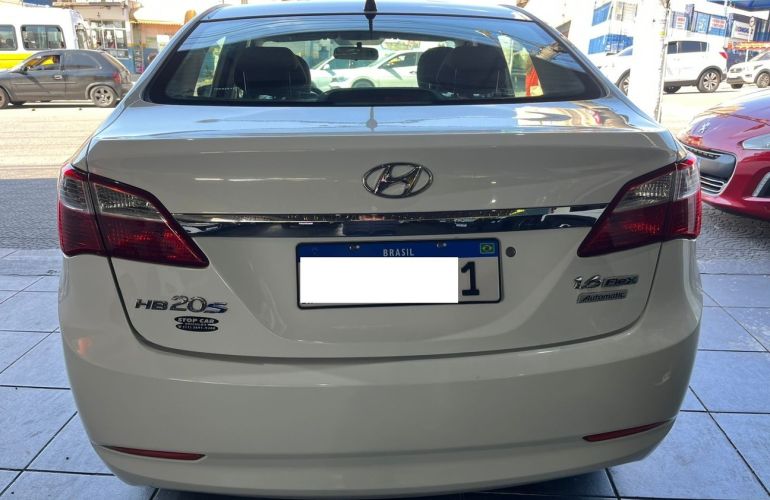 Hyundai Hb20s 1.6 Comfort Plus 16v - Foto #5