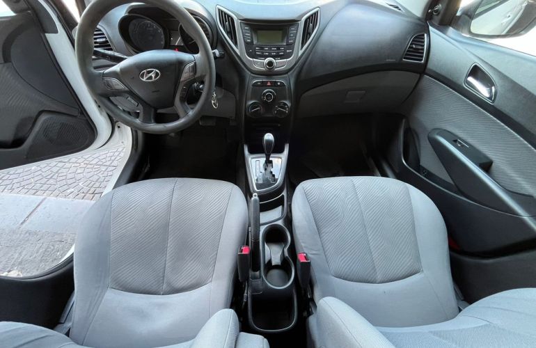 Hyundai Hb20s 1.6 Comfort Plus 16v - Foto #6