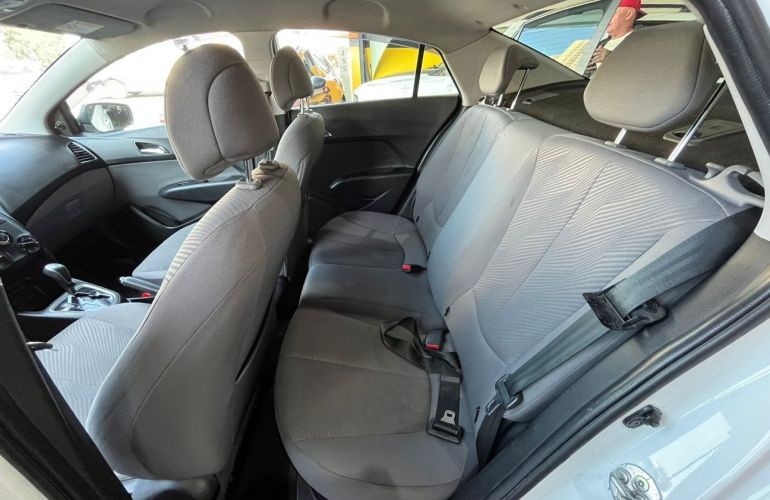 Hyundai Hb20s 1.6 Comfort Plus 16v - Foto #7