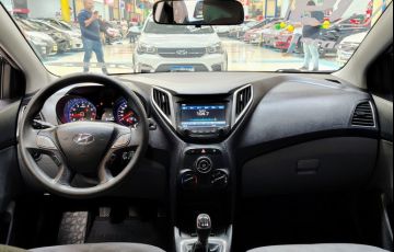 Hyundai Hb20s 1.6 Comfort Plus 16v - Foto #4