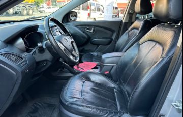 Hyundai Ix35 2.0 MPFi GLS 4x2 16v - Foto #9