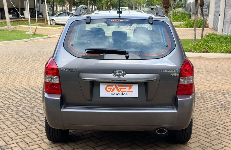 Hyundai Tucson 2.0 MPFi GLS 16V 143cv 2wd - Foto #4