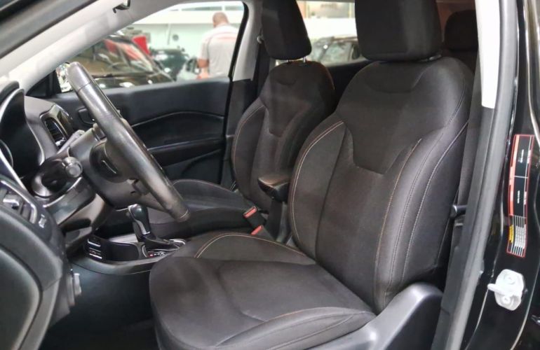 Jeep Compass 2.0 16V Sport - Foto #5
