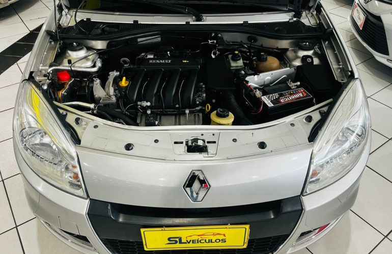Renault Sandero 1.6 Privilege 16v - Foto #10