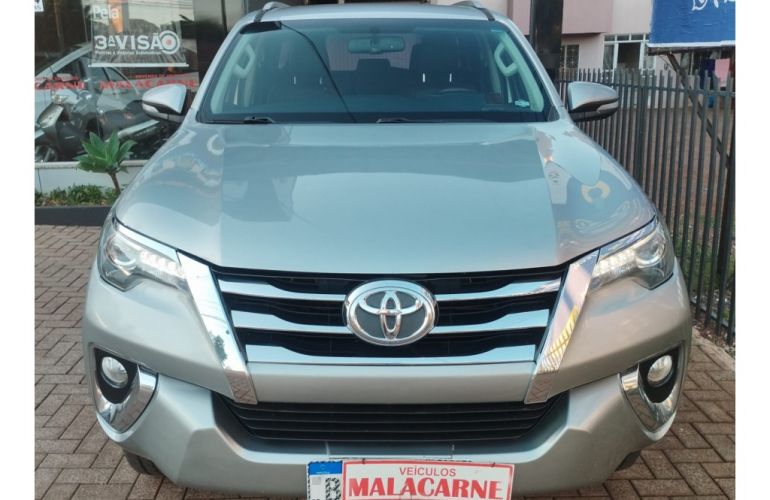 Toyota SW4 2.8 TDI SRX 5L 4x4 (Aut) - Foto #3