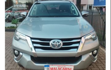 Toyota SW4 2.8 TDI SRX 5L 4x4 (Aut) - Foto #3