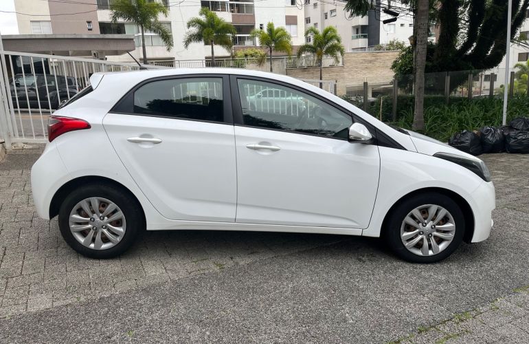 Hyundai Hb20 1.0 Comfort Plus 12v - Foto #4