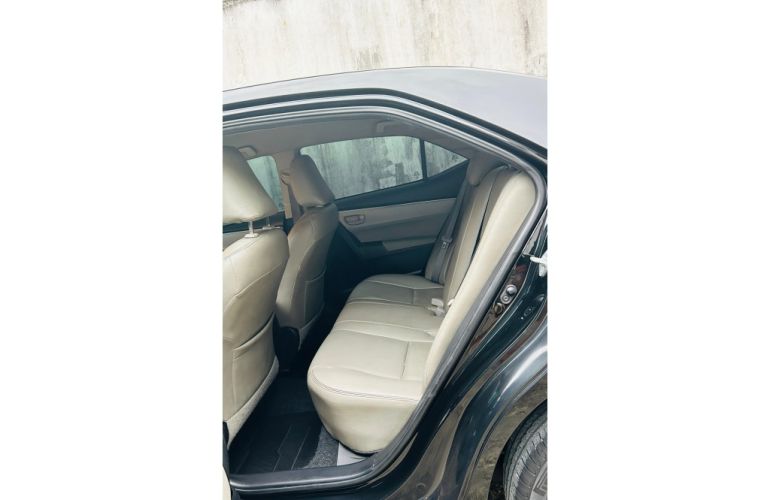 Toyota Corolla 1.8 Gli 16V Flex 4p Automático - Foto #9