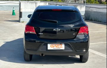 Chevrolet Onix 1.0 MPFi LT 8v - Foto #4