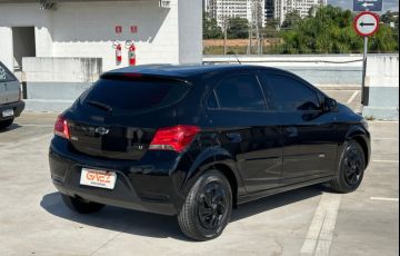 Chevrolet Onix 1.0 MPFi LT 8v - Foto #5