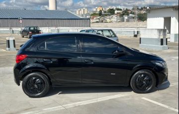 Chevrolet Onix 1.0 MPFi LT 8v - Foto #6
