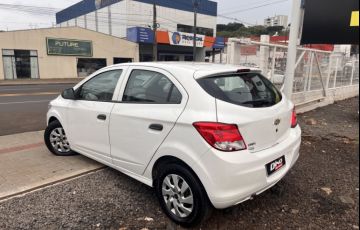 Chevrolet Onix 1.0 Joy SPE/4 - Foto #6