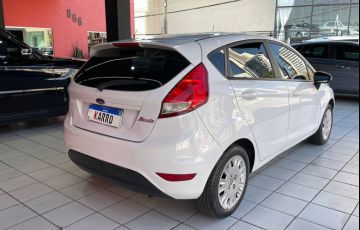 Ford Fiesta 1.6 SE Hatch 16v - Foto #8