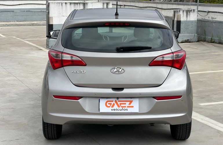 Hyundai Hb20 1.0 Comfort Plus 12v - Foto #4