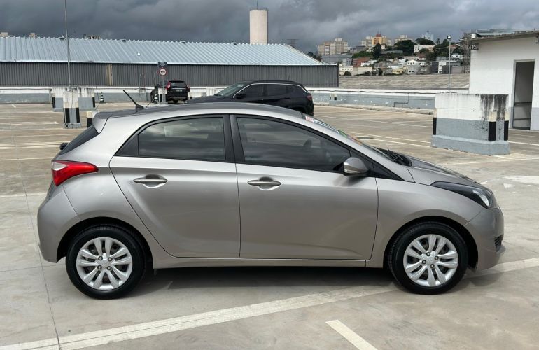Hyundai Hb20 1.0 Comfort Plus 12v - Foto #6