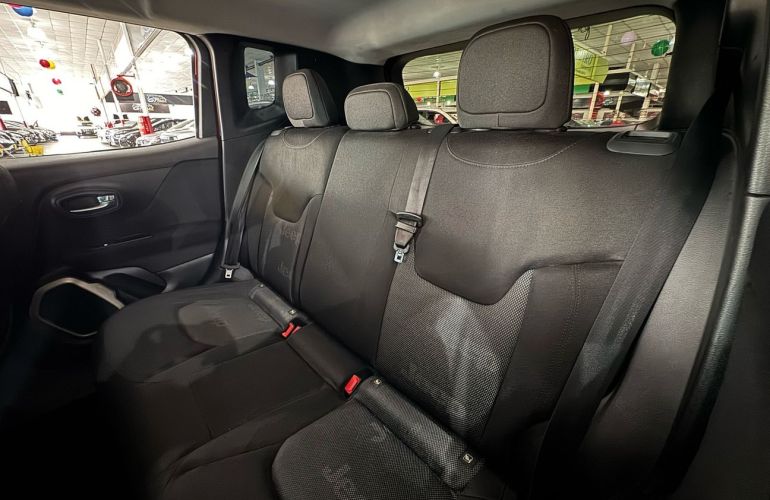 Jeep Renegade 1.8 16V Longitude - Foto #7