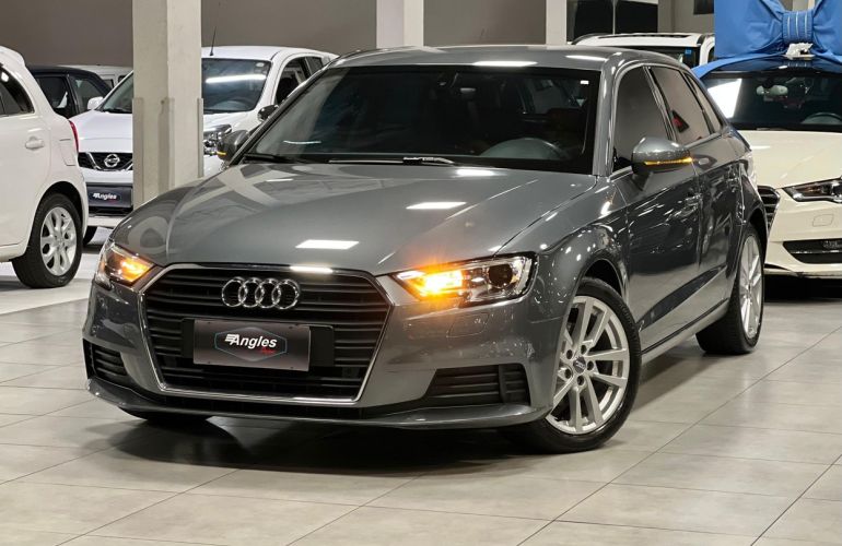 Audi A3 1.4 Tfsi Sportback Prestige Plus - Foto #4