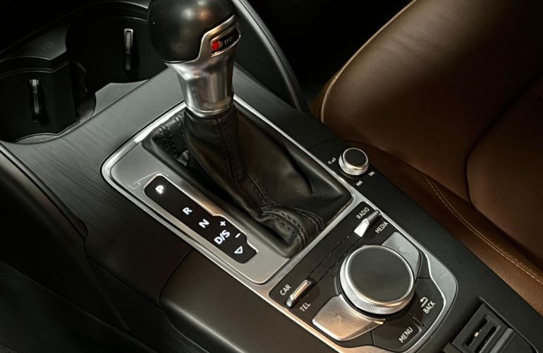 Audi A3 1.4 Tfsi Sportback Prestige Plus - Foto #9