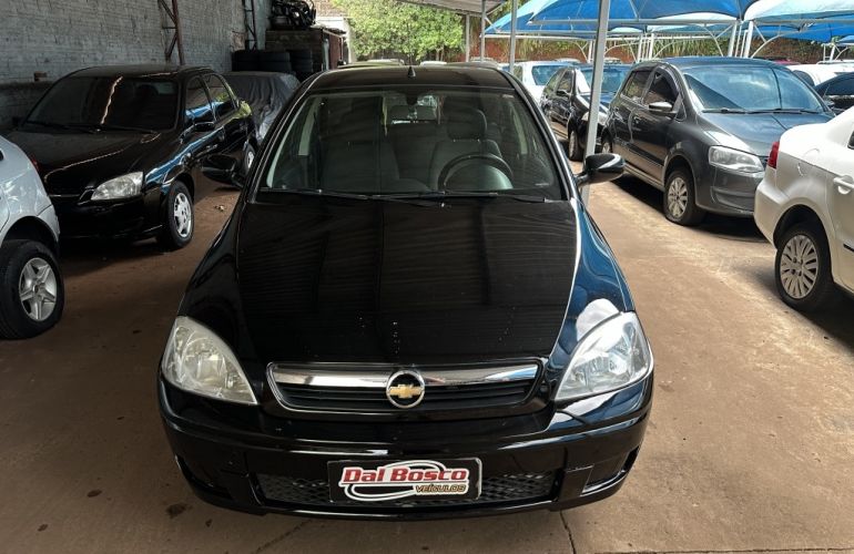 Chevrolet Corsa Hatch Premium 1.4 (Flex) - Foto #4