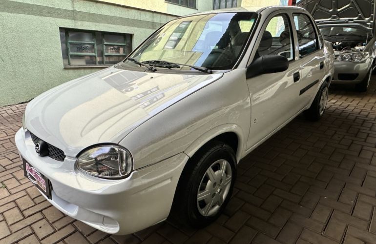 Chevrolet Corsa Sedan Classic Super 1.0 - Foto #1
