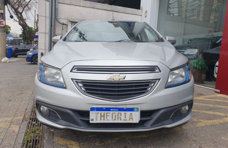 Chevrolet Prisma 1.4 MPFi LTZ 8v - Foto #2