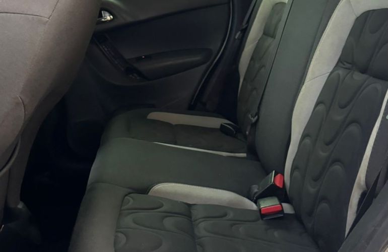 Citroën C3 1.6 Tendance 16v - Foto #9