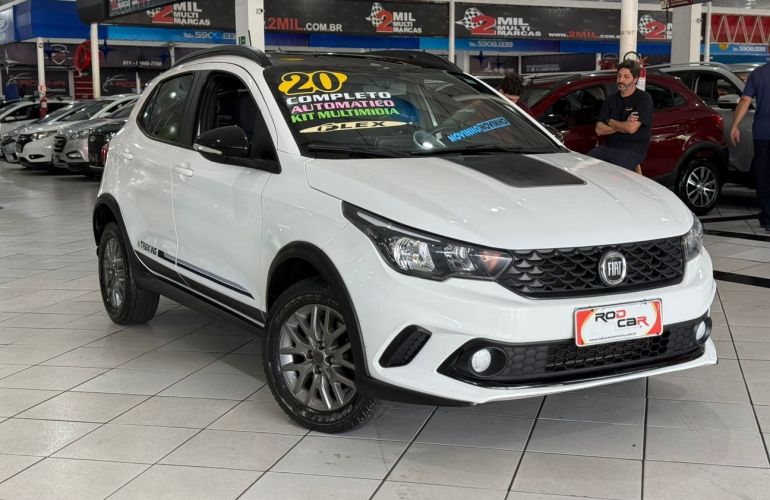Fiat Argo 1.8 E.torq Trekking - Foto #1
