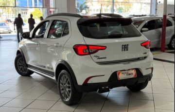 Fiat Argo 1.8 E.torq Trekking - Foto #4