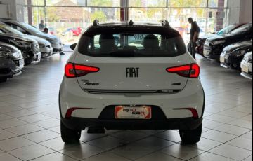 Fiat Argo 1.8 E.torq Trekking - Foto #5