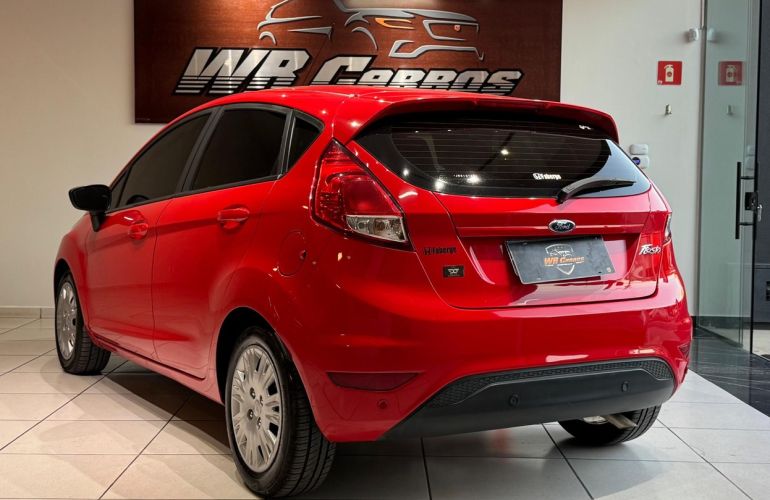 Ford Fiesta 1.6 Tivct Se - Foto #3