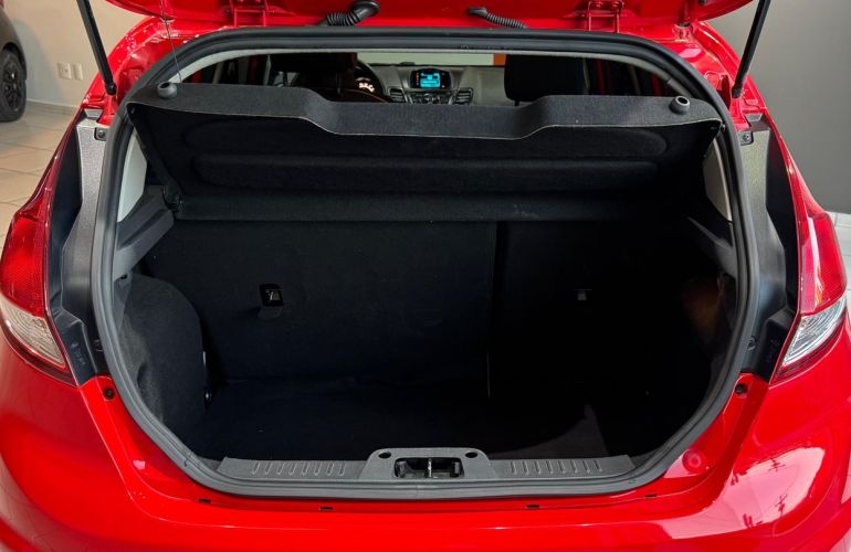 Ford Fiesta 1.6 Tivct Se - Foto #9