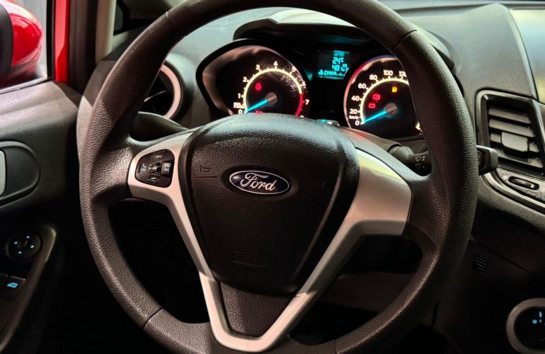 Ford Fiesta 1.6 Tivct Se - Foto #10