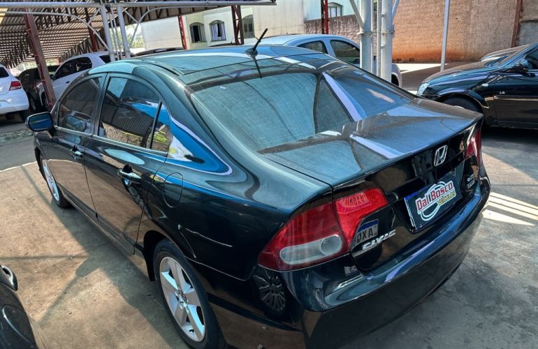 Honda Civic LXS 1.8 i-VTEC (Aut) (Flex) - Foto #3