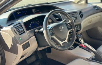 Honda Civic 2.0 LXR 16v - Foto #6