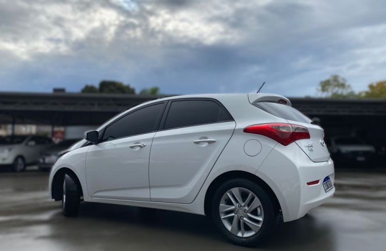 Hyundai HB20 1.6 Premium (Aut) - Foto #2
